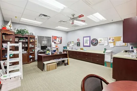 6881 Kingspointe Parkway Orlando FL 32819