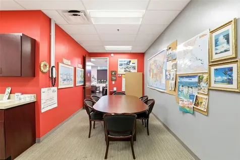 6881 Kingspointe Parkway Orlando FL 32819