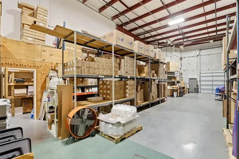 6881 Kingspointe Parkway Orlando FL 32819