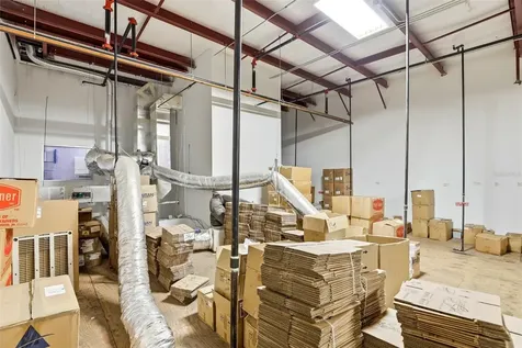 6881 Kingspointe Parkway Orlando FL 32819