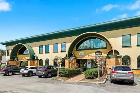 6881 Kingspointe Parkway Orlando FL 32819