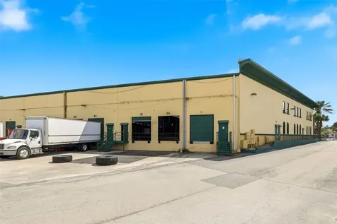 6881 Kingspointe Parkway Orlando FL 32819