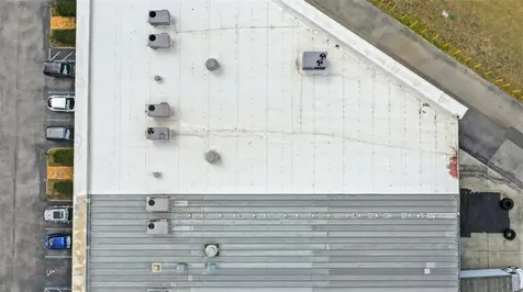 6881 Kingspointe Parkway Orlando FL 32819