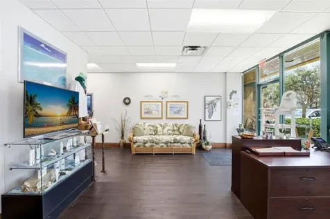 6881 Kingspointe Parkway Orlando FL 32819