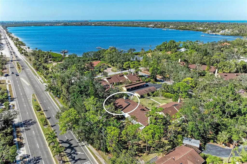 7921 4th Avenue W Bradenton FL 34209