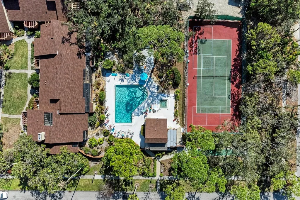 7921 4th Avenue W Bradenton FL 34209