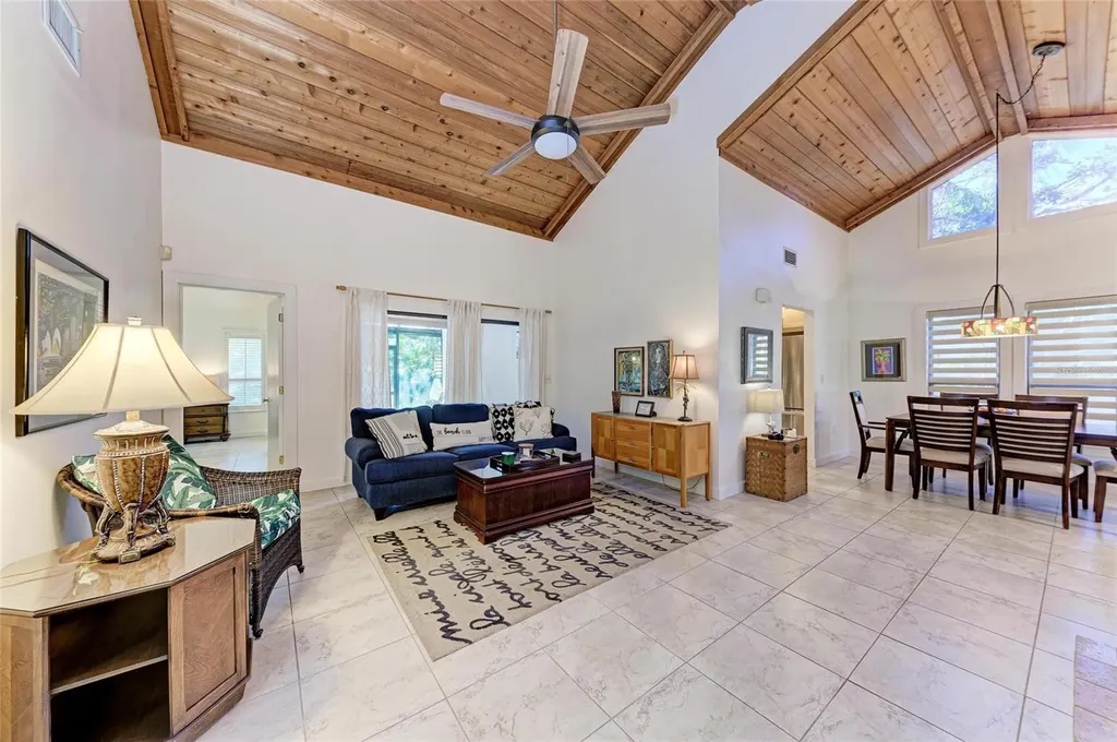 7921 4th Avenue W Bradenton FL 34209