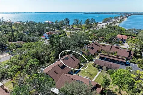 7921 4th Avenue W Bradenton FL 34209