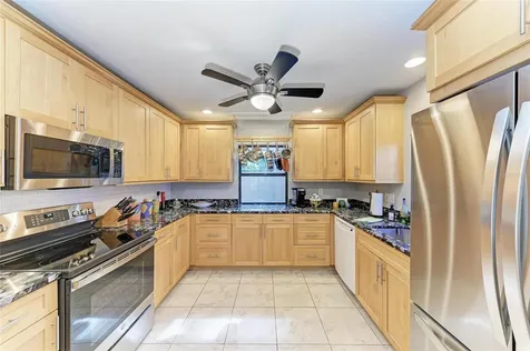 7921 4th Avenue W Bradenton FL 34209