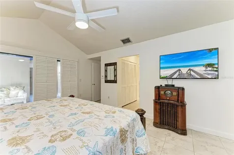 7921 4th Avenue W Bradenton FL 34209