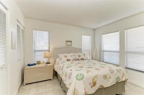 7921 4th Avenue W Bradenton FL 34209