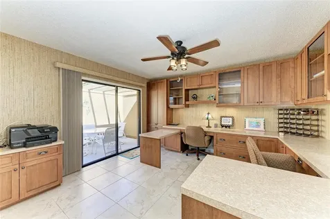 7921 4th Avenue W Bradenton FL 34209