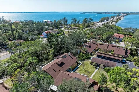 7921 4th Avenue W Bradenton FL 34209