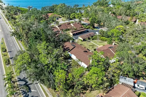 7921 4th Avenue W Bradenton FL 34209