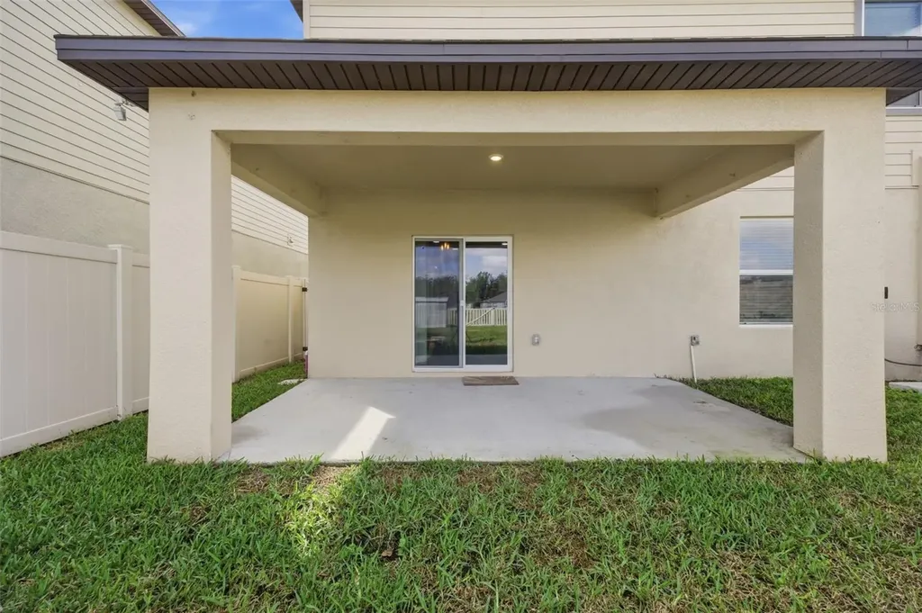 2509 Victorious Falls Avenue Plant City FL 33565