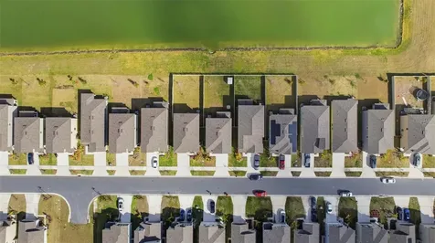 2509 Victorious Falls Avenue Plant City FL 33565