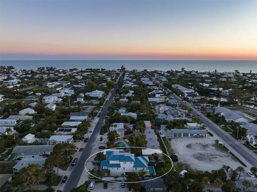 518 Spring Avenue Anna Maria FL 34216