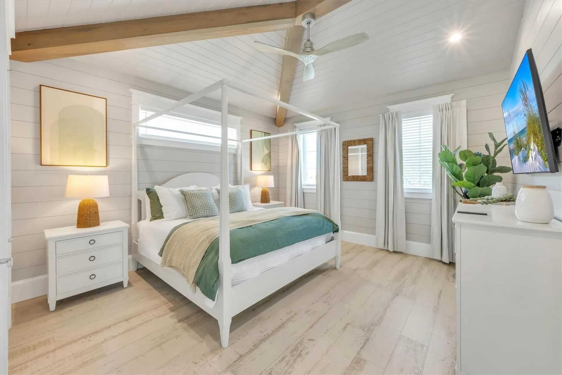 518 Spring Avenue Anna Maria FL 34216