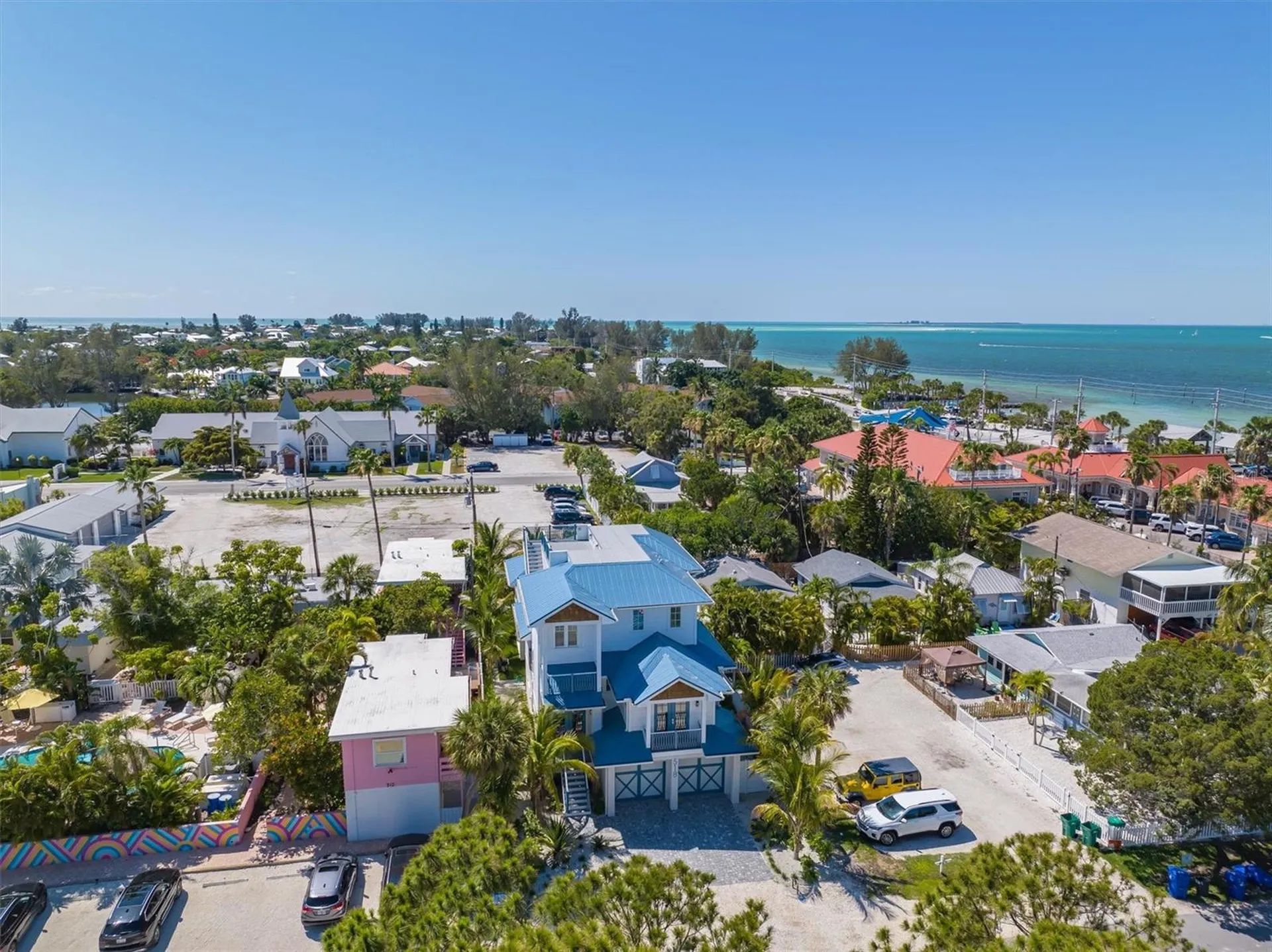518 Spring Avenue Anna Maria FL 34216