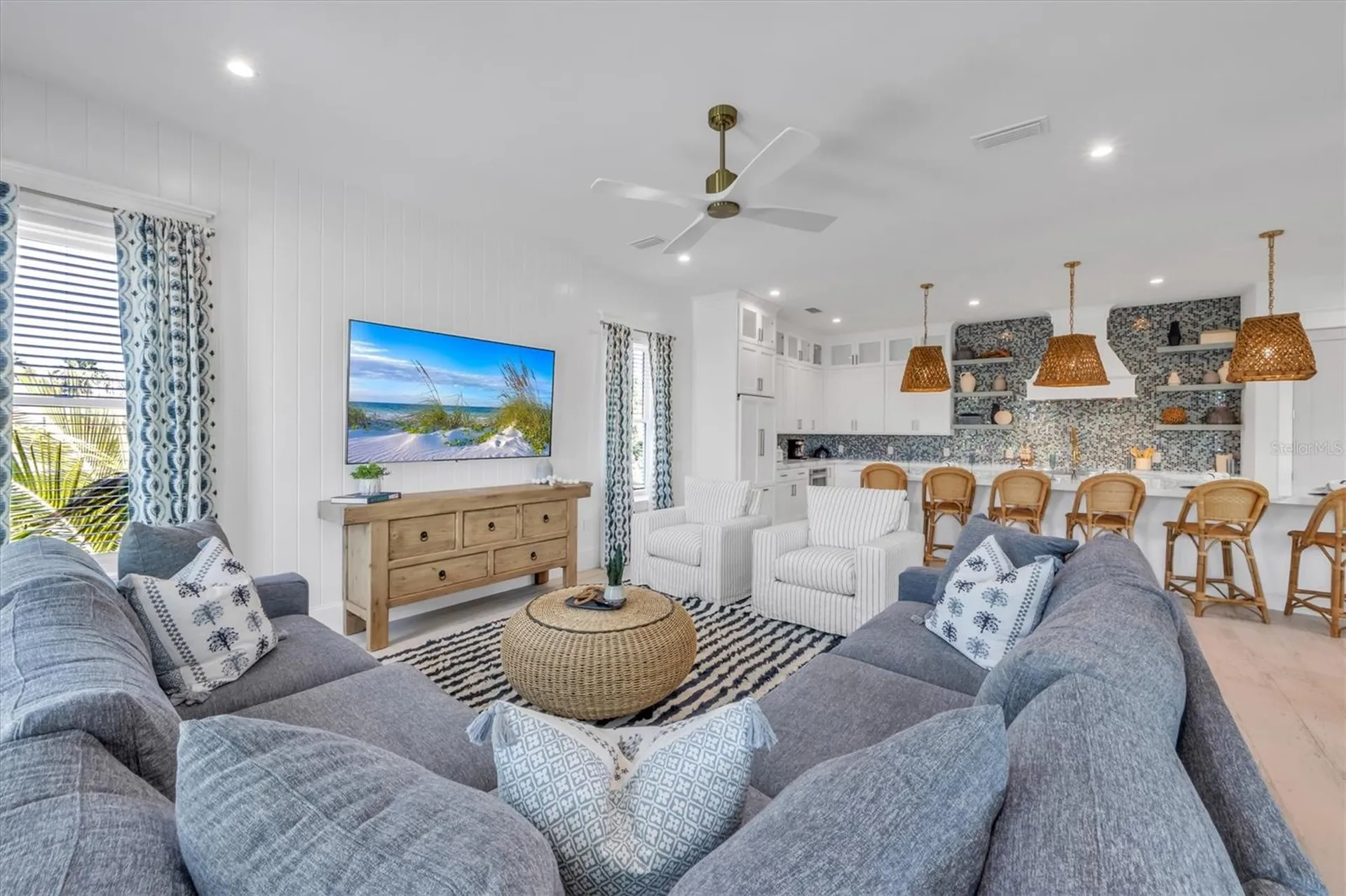 518 Spring Avenue Anna Maria FL 34216