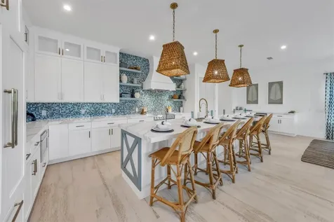518 Spring Avenue Anna Maria FL 34216