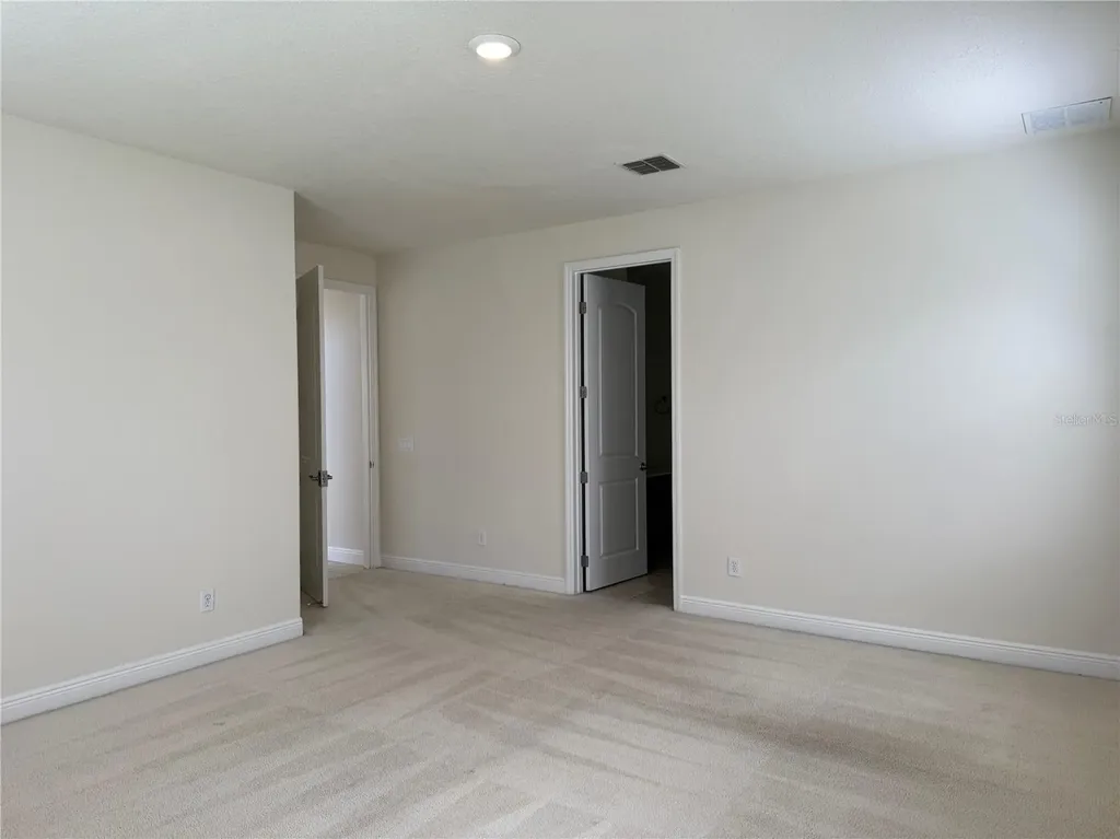 2740 Swoop Circle Kissimmee FL 34741