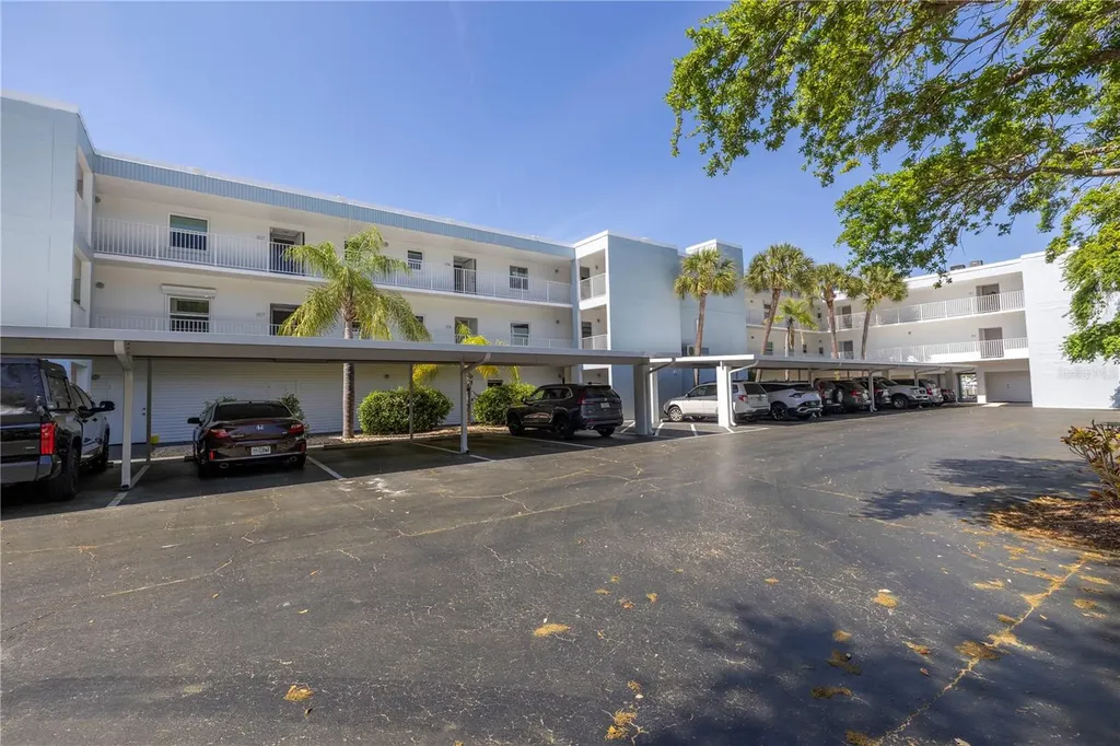 340 Pinellas Bayway S Tierra Verde FL 33715