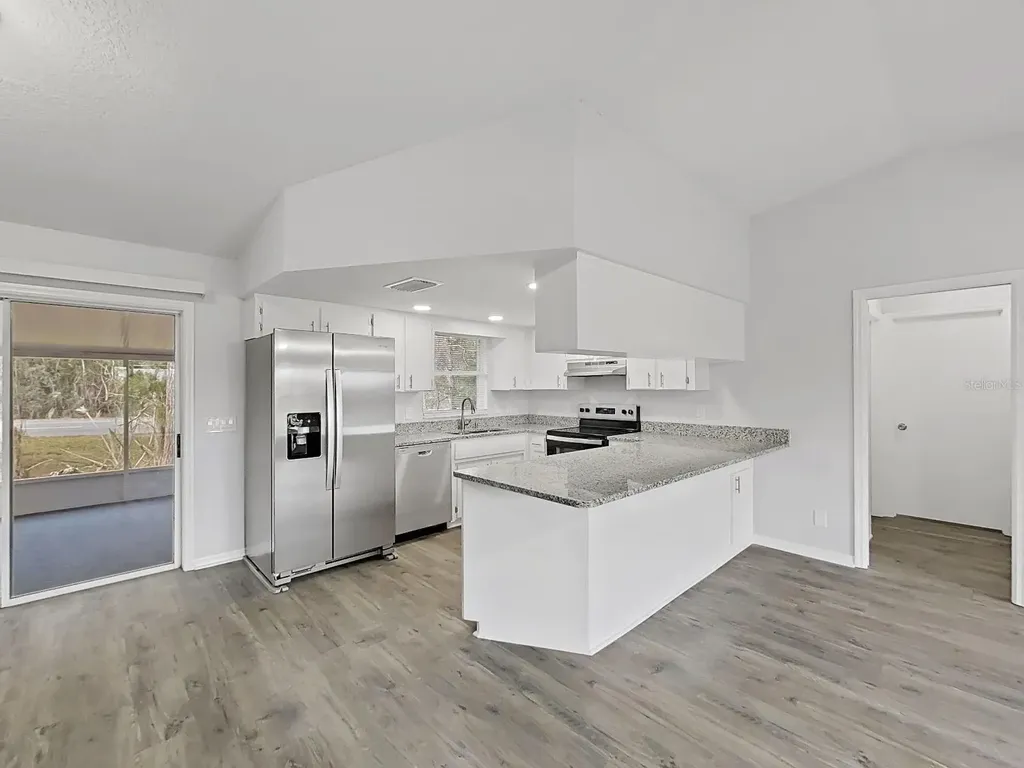 902 Great Pine Point Inverness FL 34452