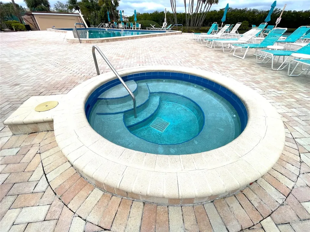 9950 62nd Terrace N St Petersburg FL 33708