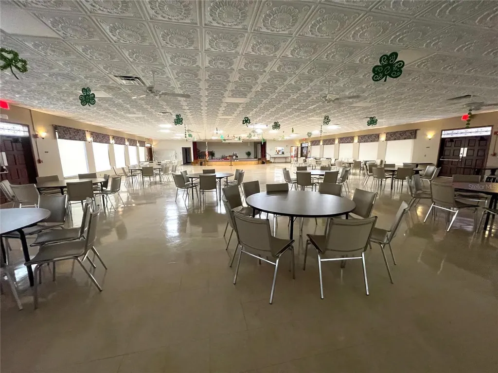 9950 62nd Terrace N St Petersburg FL 33708