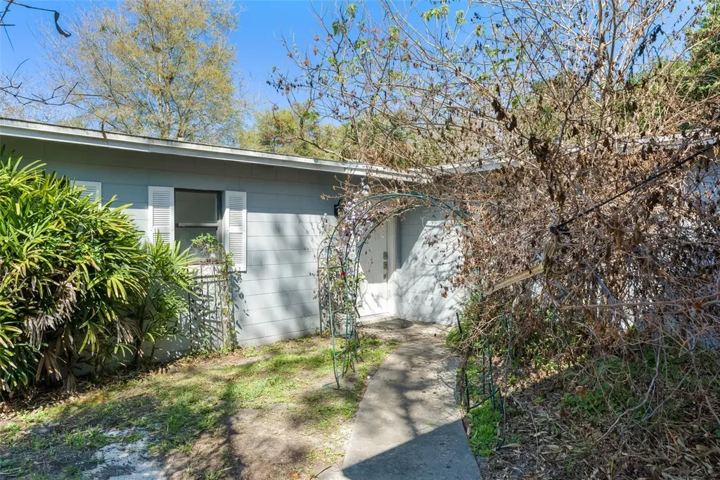 3205 Joyann Street Orlando FL 32810