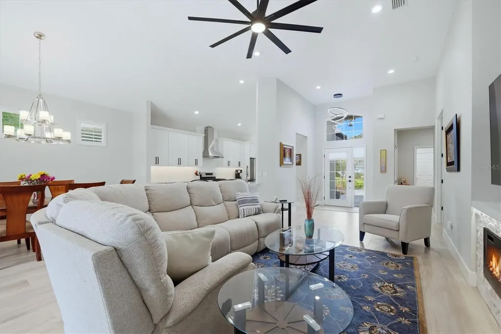6514 Oakland Hills Drive Lakewood Ranch FL 34202
