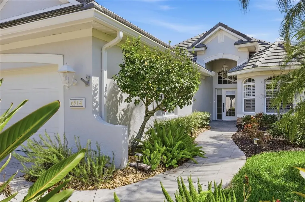 6514 Oakland Hills Drive Lakewood Ranch FL 34202