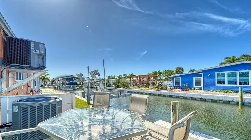 729 Saint Judes Drive S Longboat Key FL 34228