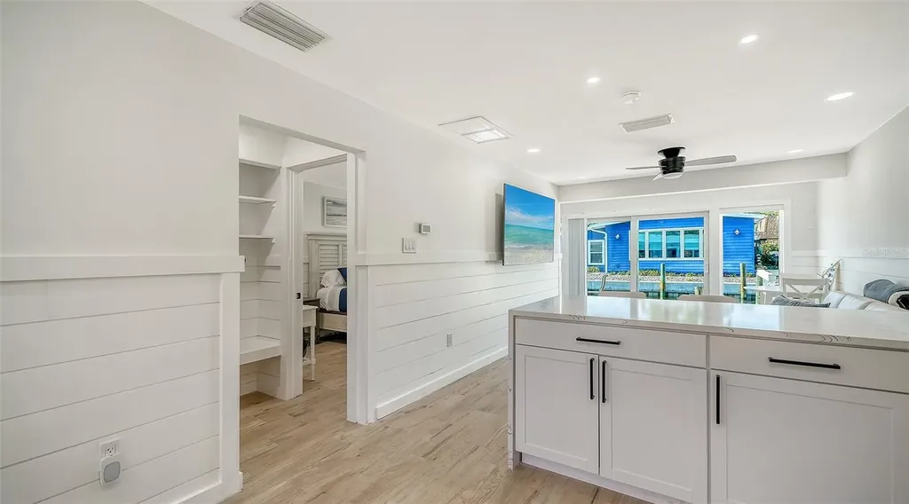 729 Saint Judes Drive S Longboat Key FL 34228