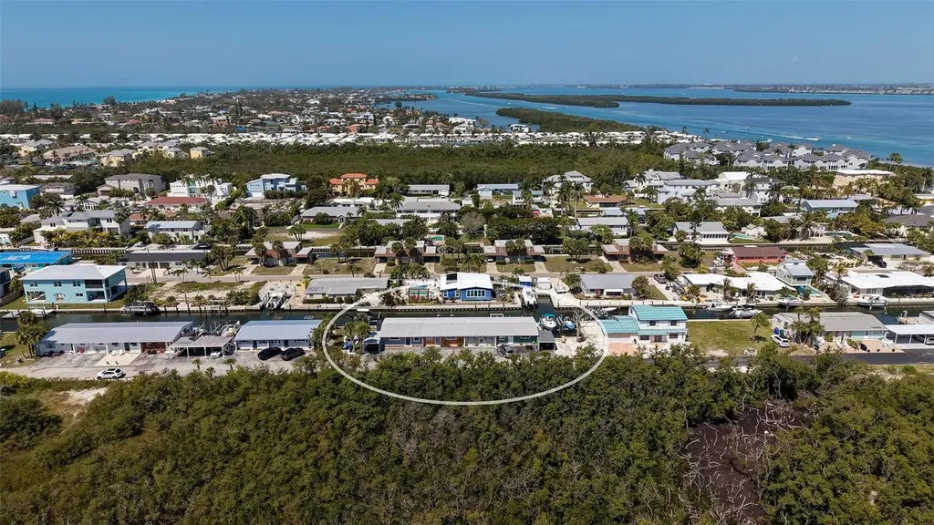 729 Saint Judes Drive S Longboat Key FL 34228
