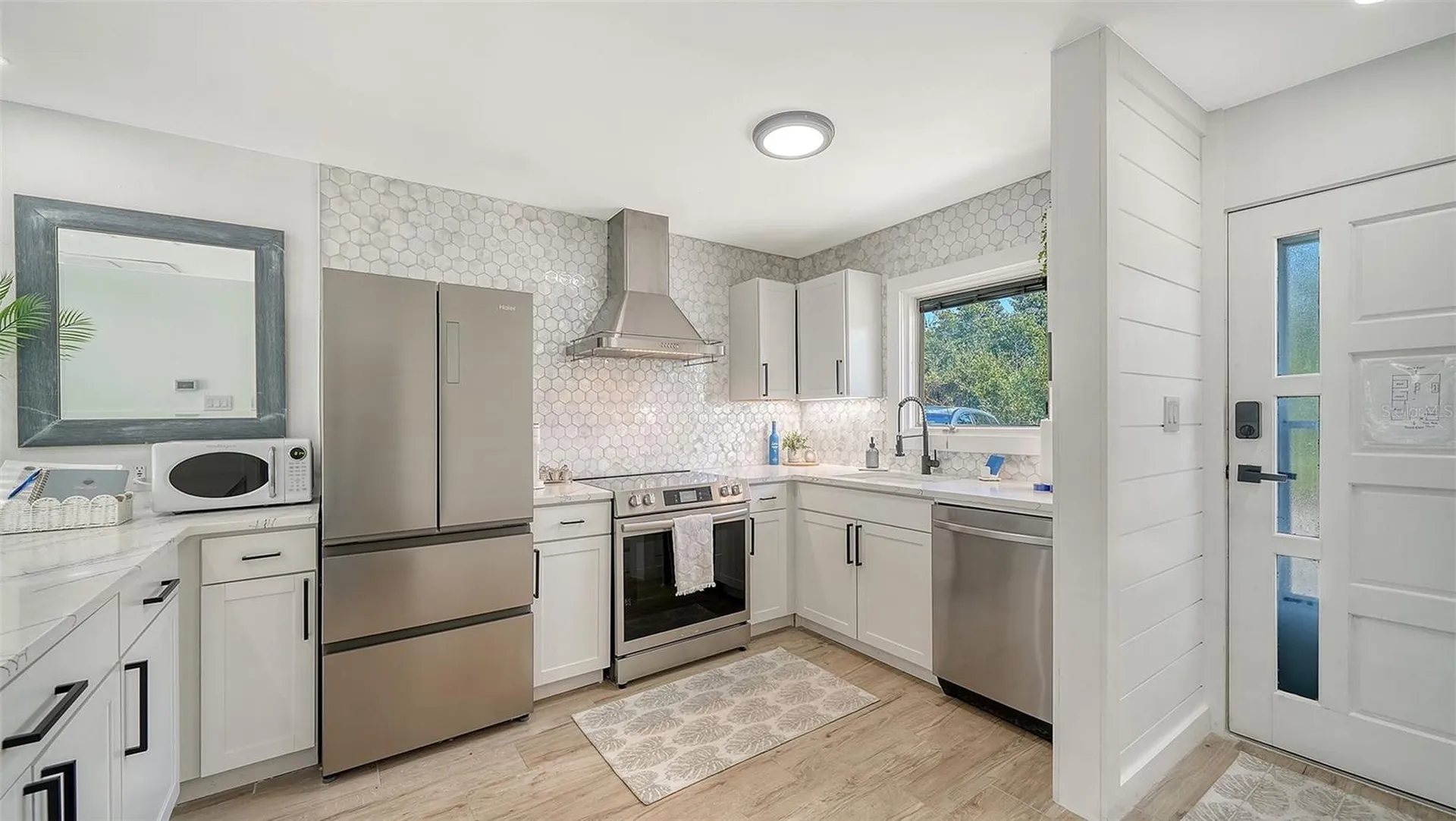 729 Saint Judes Drive S Longboat Key FL 34228