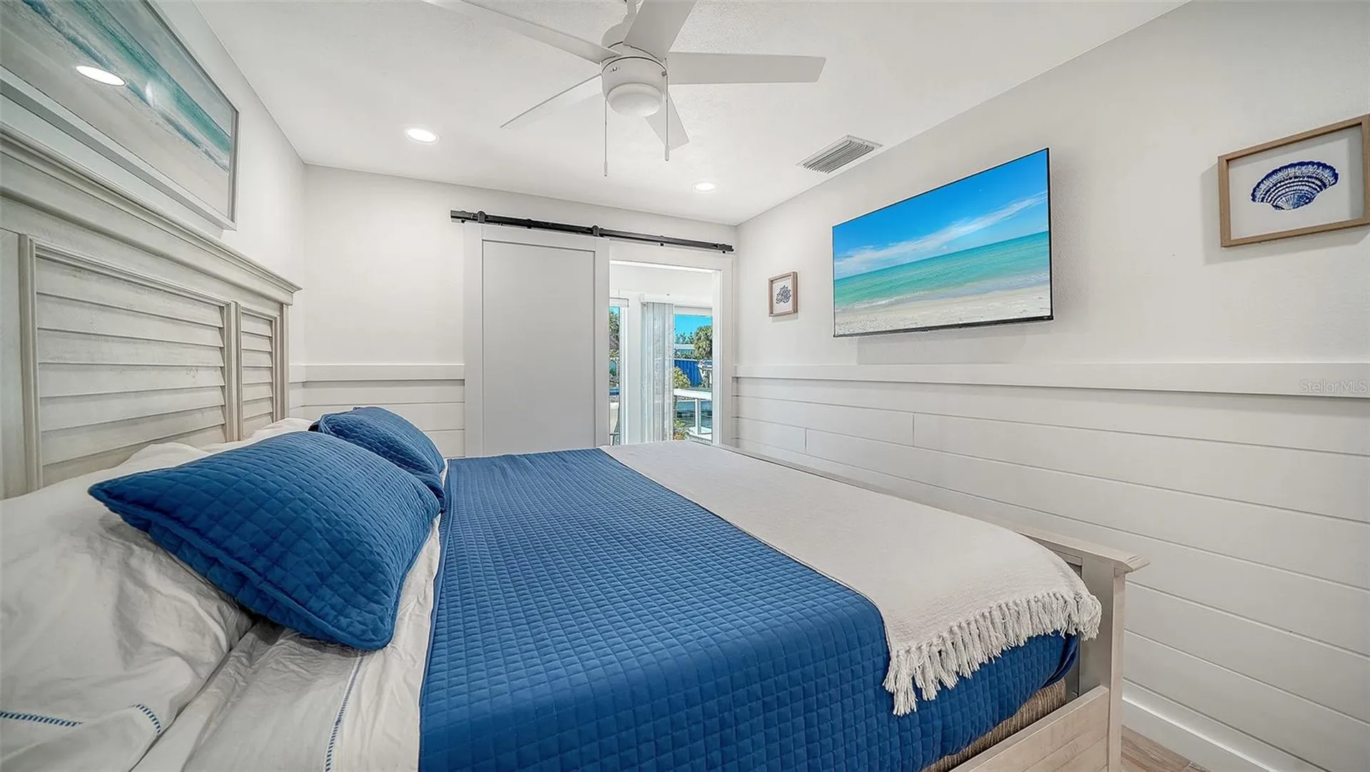729 Saint Judes Drive S Longboat Key FL 34228