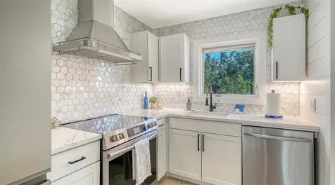 729 Saint Judes Drive S Longboat Key FL 34228