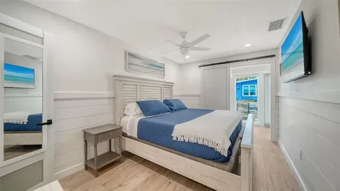 729 Saint Judes Drive S Longboat Key FL 34228