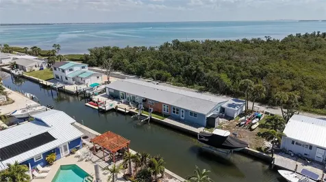 729 Saint Judes Drive S Longboat Key FL 34228