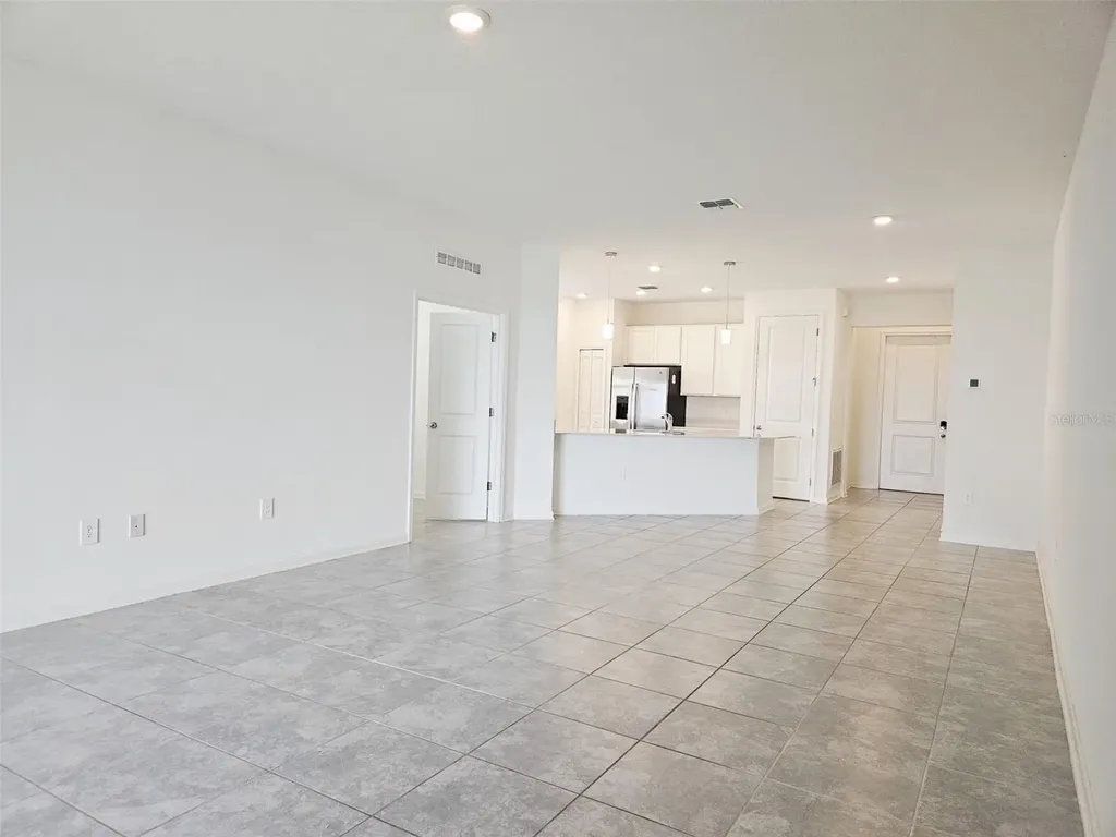 652 Daring Drive Davenport FL 33837