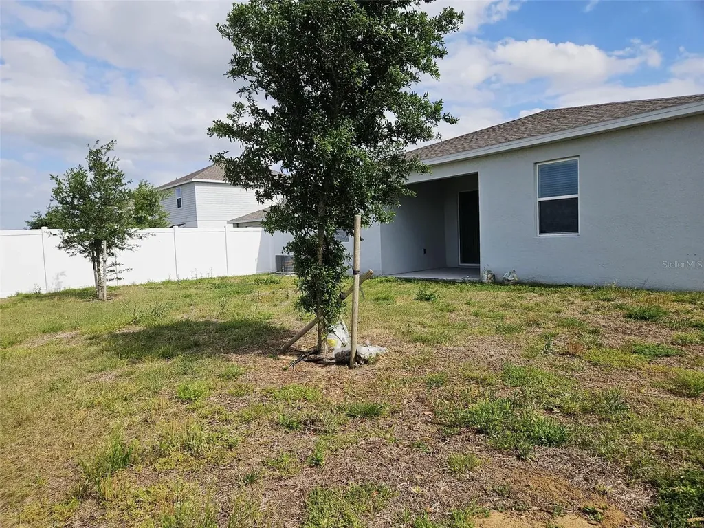 652 Daring Drive Davenport FL 33837