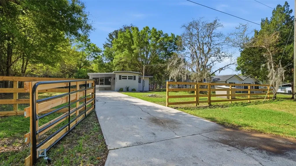 18170 Spangler Avenue Brooksville FL 34604