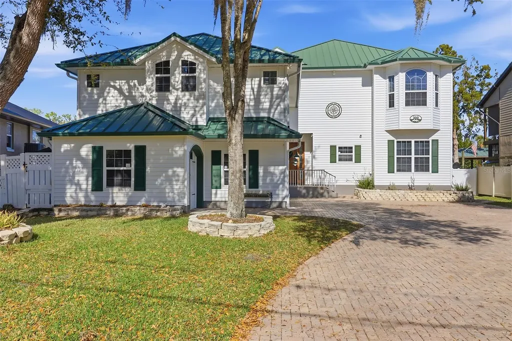 300 NW 12th Avenue Crystal River FL 34428