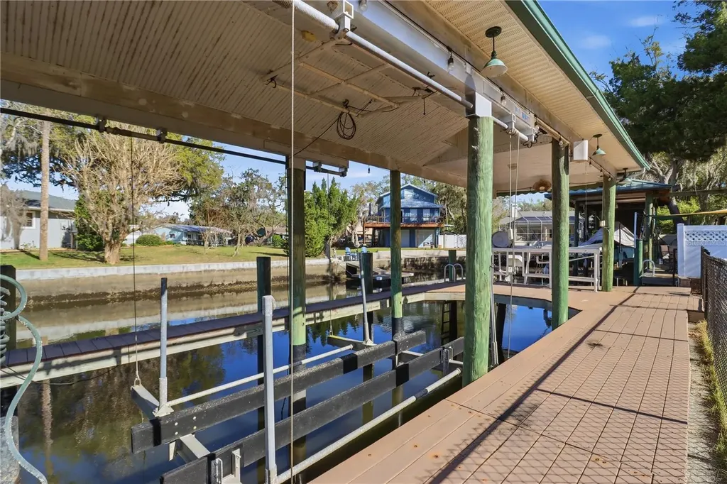 300 NW 12th Avenue Crystal River FL 34428
