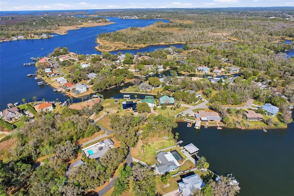 300 NW 12th Avenue Crystal River FL 34428