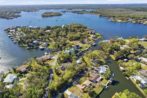 300 NW 12th Avenue Crystal River FL 34428