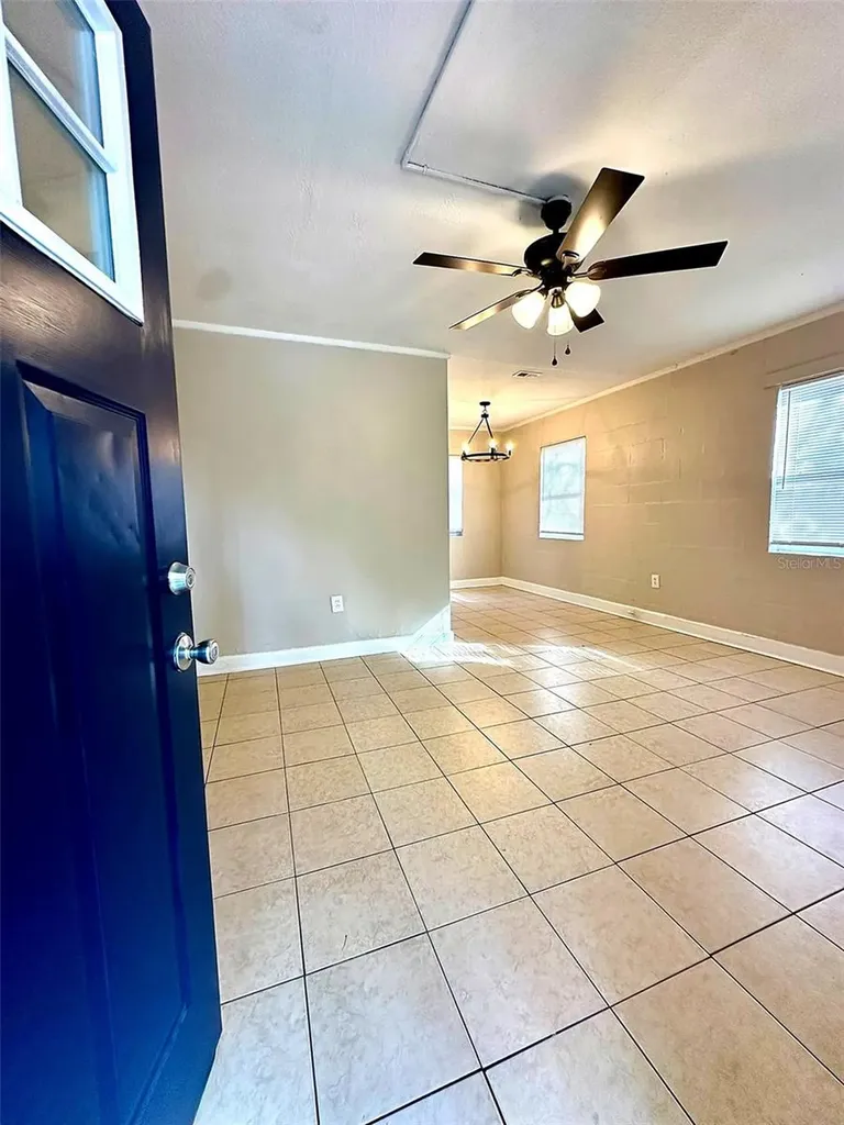 1030 NE 1st Avenue Gainesville FL 32601