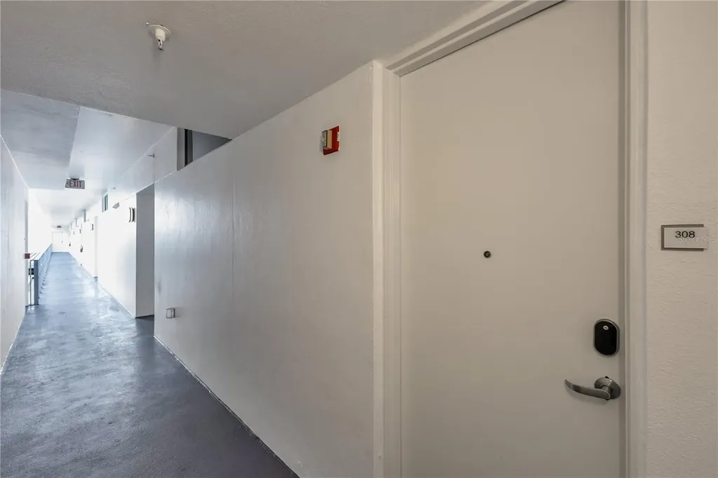 525 E Jackson Street Orlando FL 32801